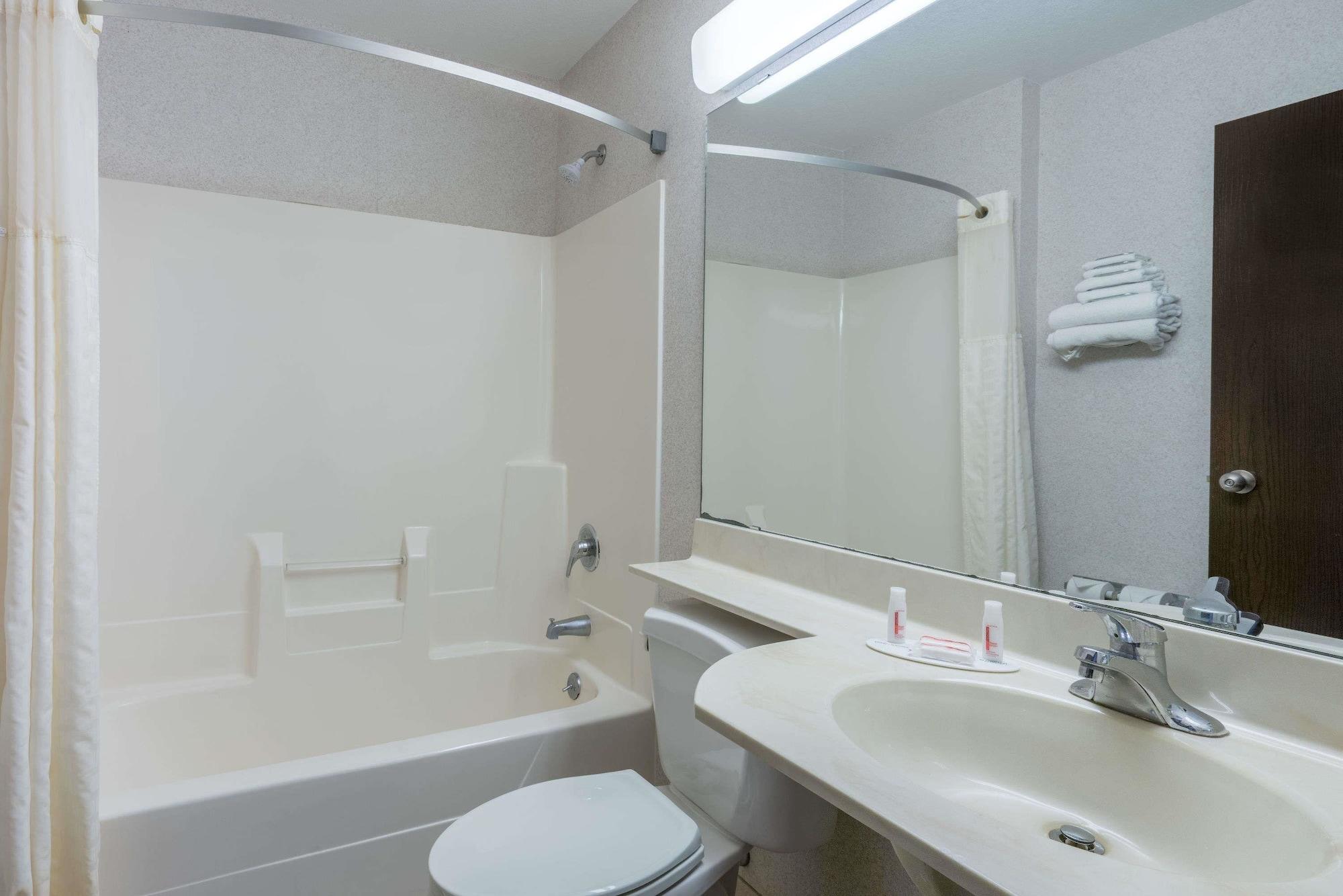 Microtel La Crosse Area Motel Onalaska