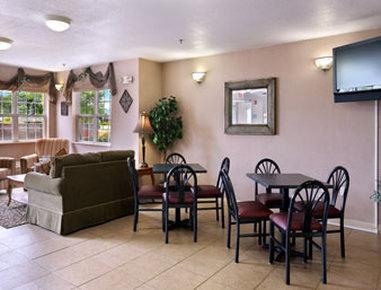 Microtel La Crosse Area